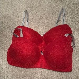 Victoria’s Secret bra - 36DD